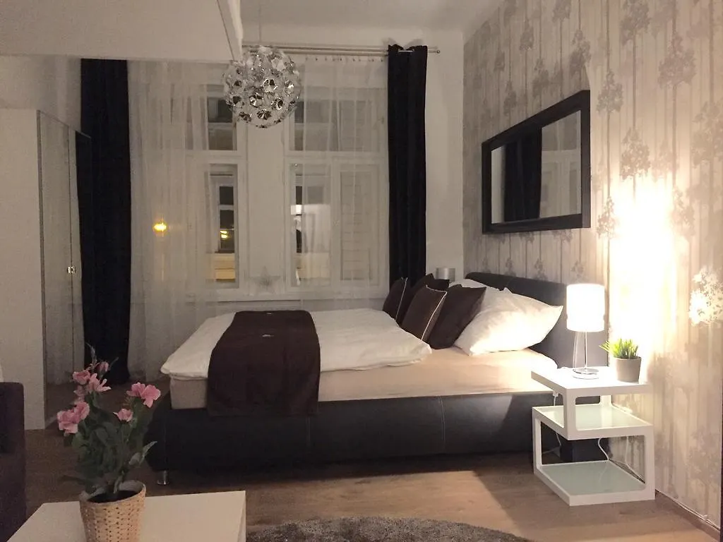 Beautiful Apartments In Prága