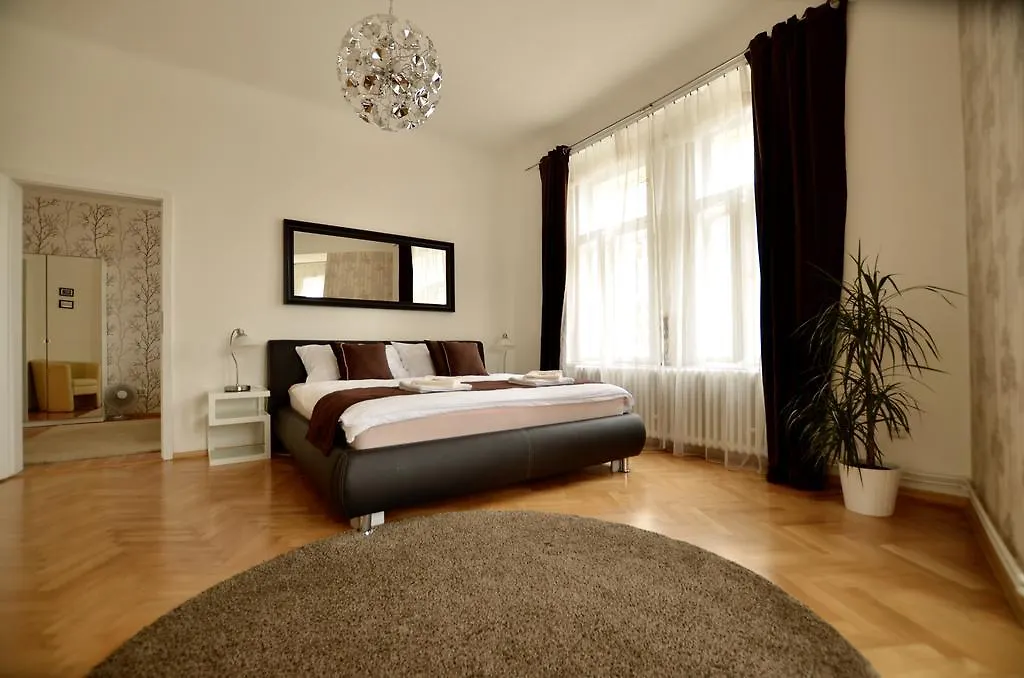 Beautiful Apartments In Prága