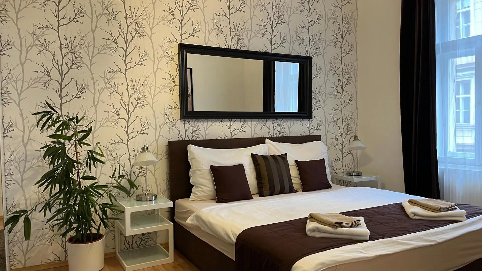 Beautiful Apartments In Prague 0*,